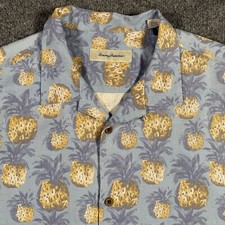 Tommy Bahama Mens XL Hawaiian Shirt 100 Silk Loop Collar Camp Pineapple AOP