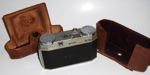 Monte 35A Film Camera With Leather Case~ UNTESTED - Picture 9 of 12