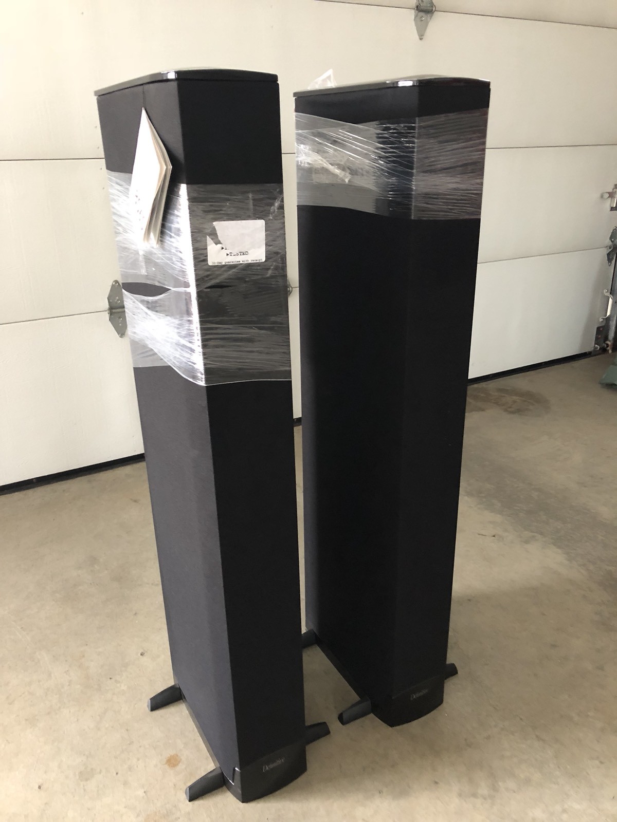 definitive technology 8060