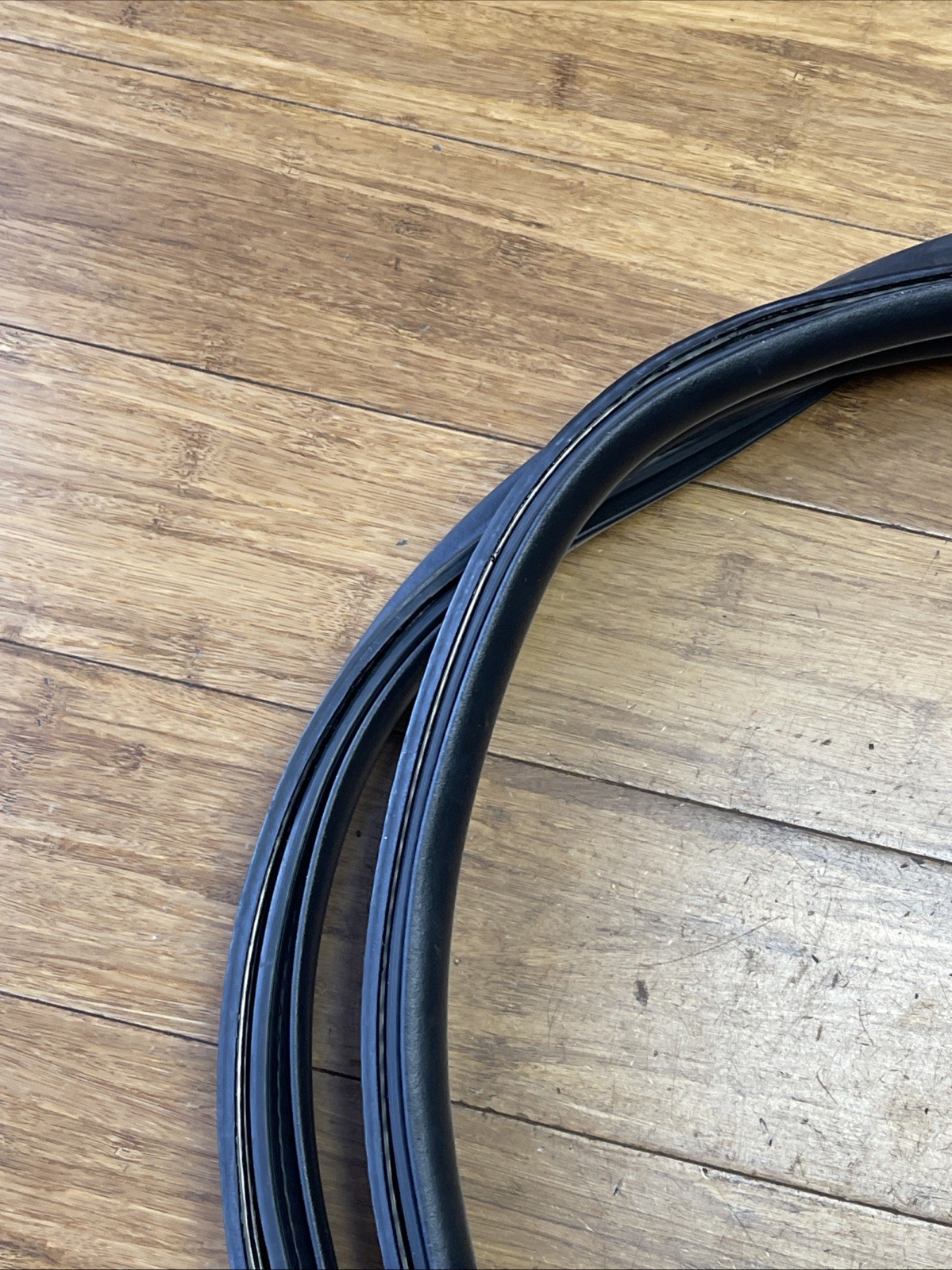 204-2020 BMW i8 I12 Rear Trunk Lid Deck Weather Strip Seal Rubber Gasket OEM