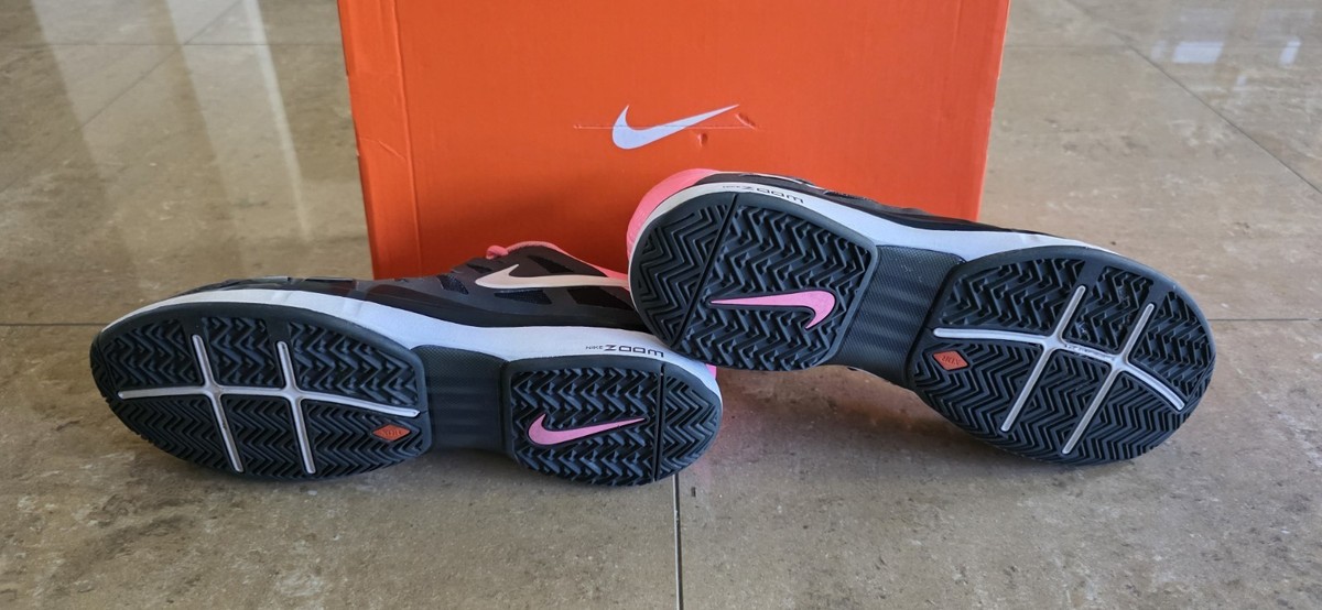 Nike Federer Zoom Vapor 9 Tour Pink/Black Men's US Size 9.5