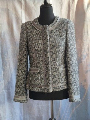 Graue Jacke Von Madeleine,  Gr. 36, Mit Lurexfäden, Verdeckter Knopfleiste,