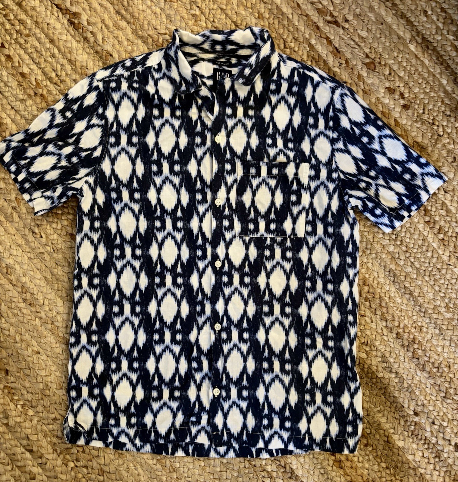 Gap Men's Linen Cotton Geometric Blue White Short Sleeve Shirt Size S
