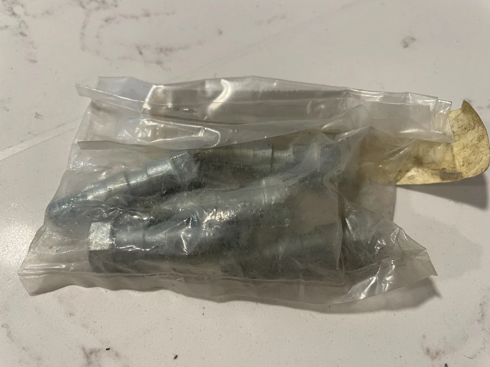 4 pernos Yamaha, enlace de par, NOS 1968-70 DT1 MX, 214-25373-00, 90109-08102-00. Foto 3 de 4