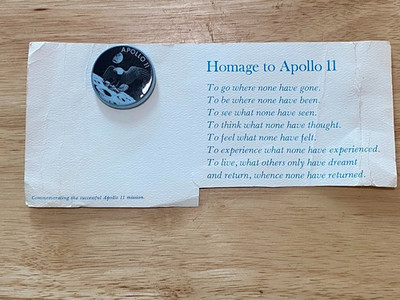 ORIGINAL 1969 Schweber Electronics Apollo 11 Pin ~ The Eagle Has Landed On Moon
