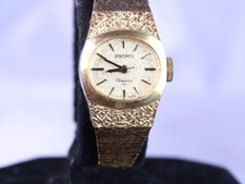 Vintage Ladies  Seiko Rainbow Dress Gold Tone Manual Wind Up Analog Watch