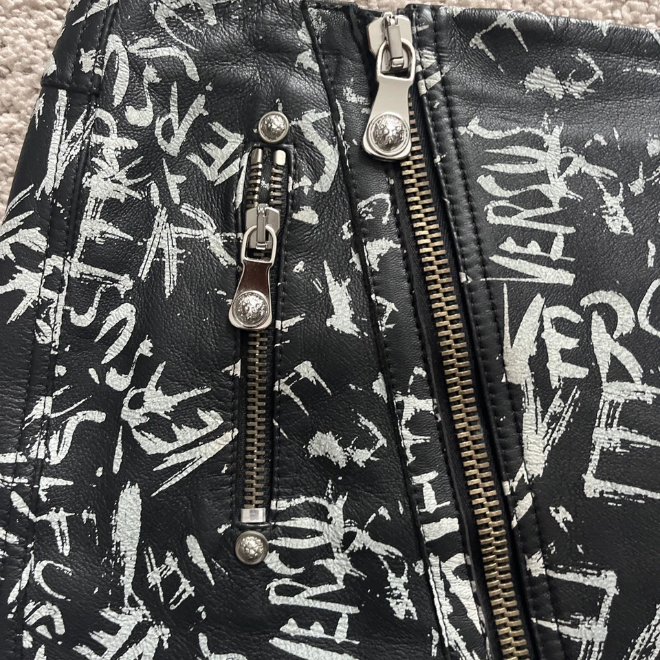 Minifalda Versace Versus para mujer 100 % cuero negra US 4 IT talla 40 Foto 2 de 4