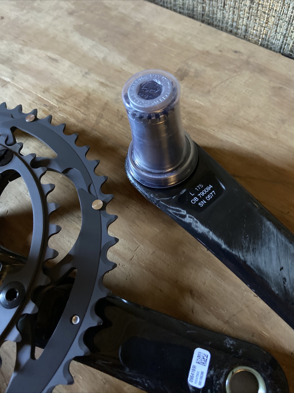 New Campagnolo Athena 11 Speed Ultra Torque 175 mm 53/39 Carbon Crankset.