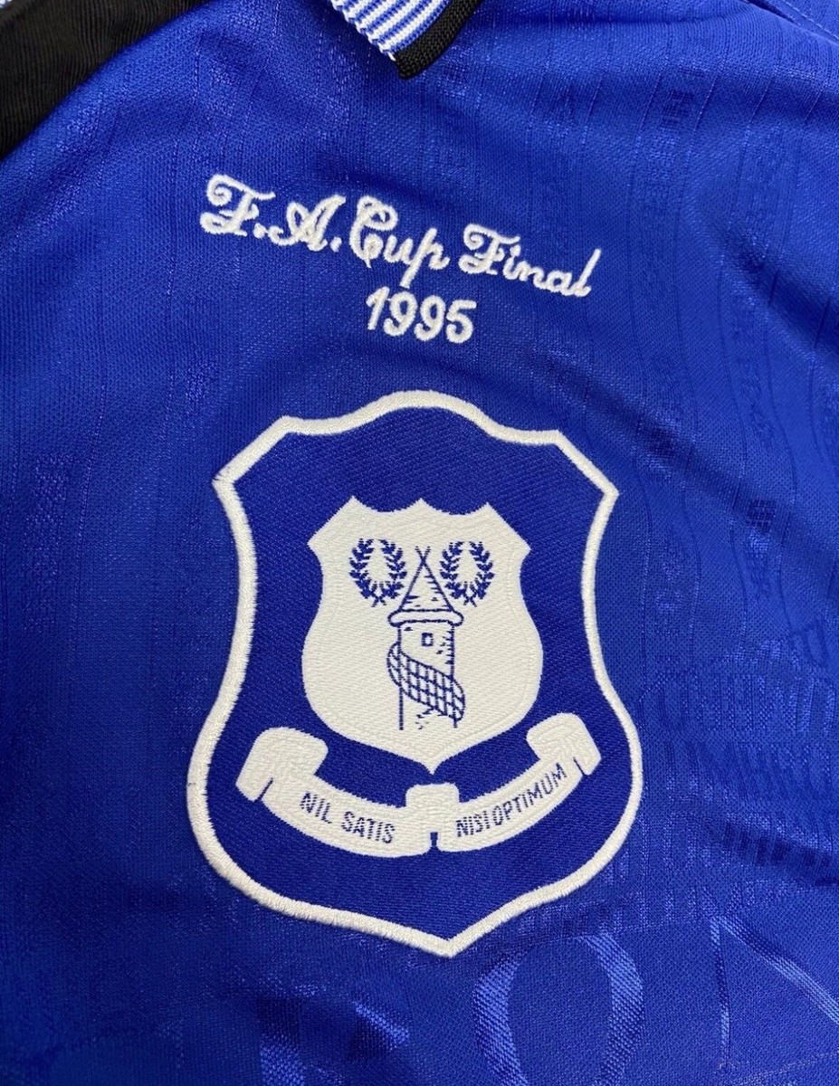 ウェア Everton 1995 FA Cup model Soccer Uniform Everton 1995 FA Cup model Soccer Uniform - メルカリ