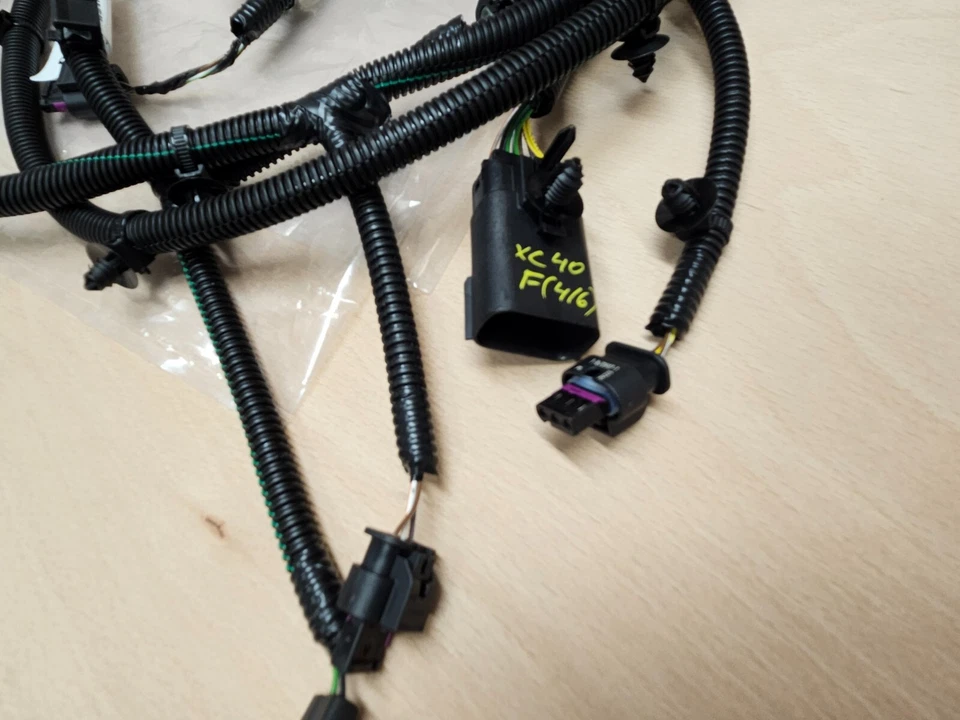 New Genuine Volvo XC40 Parking Sensor Wiring Loom Front Bumper 32276943 - Image 4 of 4