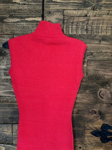 New, Gianni Versace red maxi dress, wool to fit sze 36-38 - Picture 2 of 4