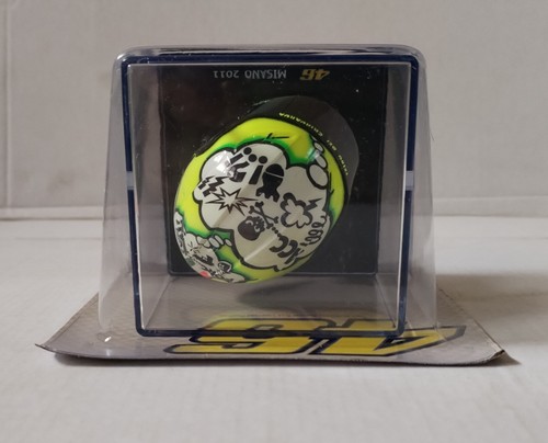 HELMET AGV GP- TECH SAN MARINO 2011 , 1/5 MOTOGP, VALENTINO ROSSI,ALTAYA - Foto 9 di 13