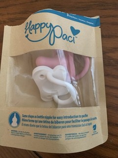 Dr Brown's HappyPaci Pacifiers Set Of 2 Never Used 0 6 Months Open Pkg
