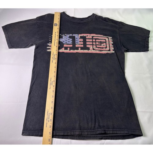 5.11 Tactical T-Shirt Herren Medium schwarz amerikanische Flagge USA Grafik Tee - Bild 7 von 7