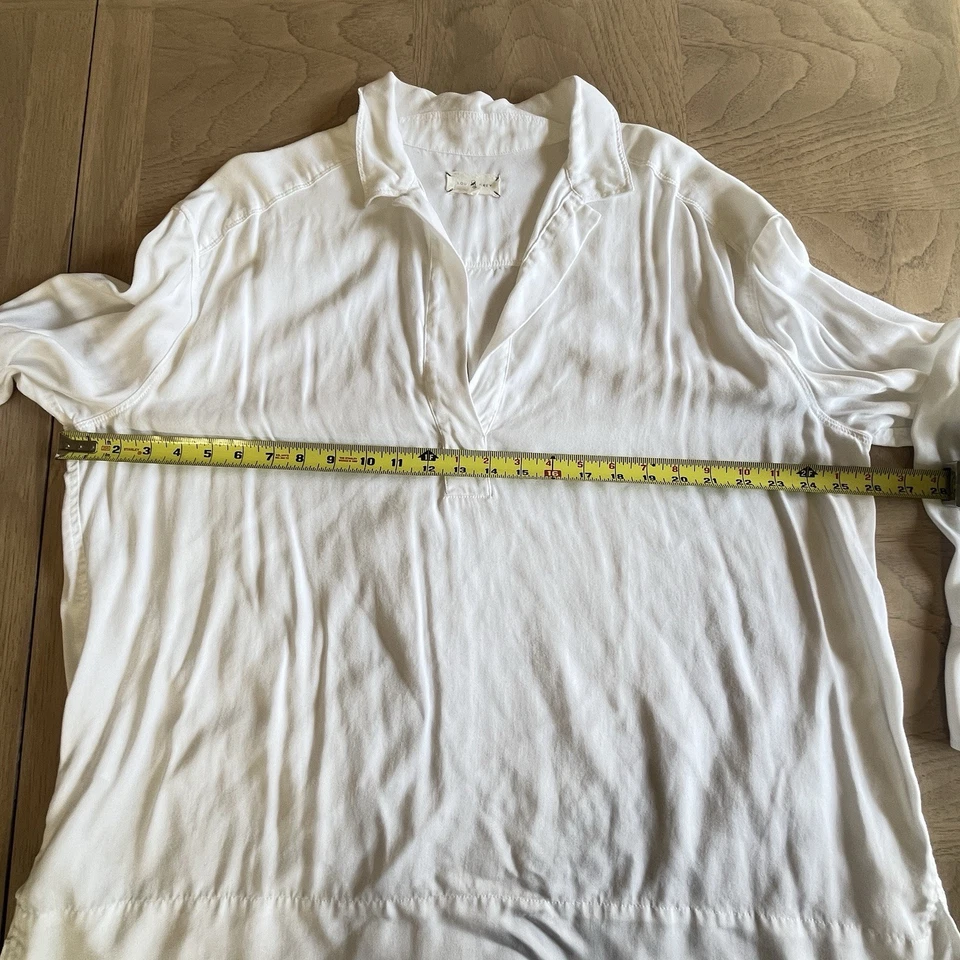 Top túnica Lou gris talla grande blanco de gran tamaño playa look por capas informal minimalista Foto 3 de 4