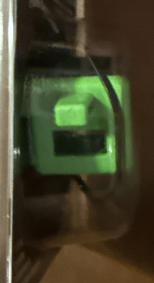 Bloqueo iCharger - El primer bloqueo del cargador, nunca pierdas el cargador de nuevo B3 Foto 4 de 4