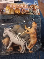 "Hunson" Nature World 4 pc Vintage African animal toy set, Factory Sealed, New