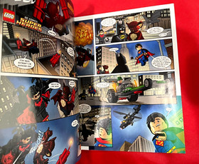 LEGO DC SUPER HEROES SDCC 2014 + 2015 PROMO 2 Books w/ POSTER