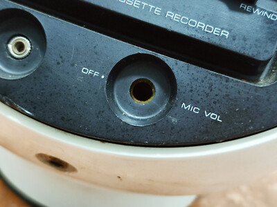 Rare white Weltron Model 2004 Space Age Mod Retro Stereo Radio