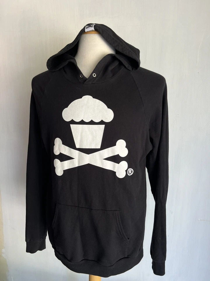 JOHNNY CUPCAKES Oficial Unisex Negro Pullover Sudadera con Capucha Talla Mediana Foto 4 de 4