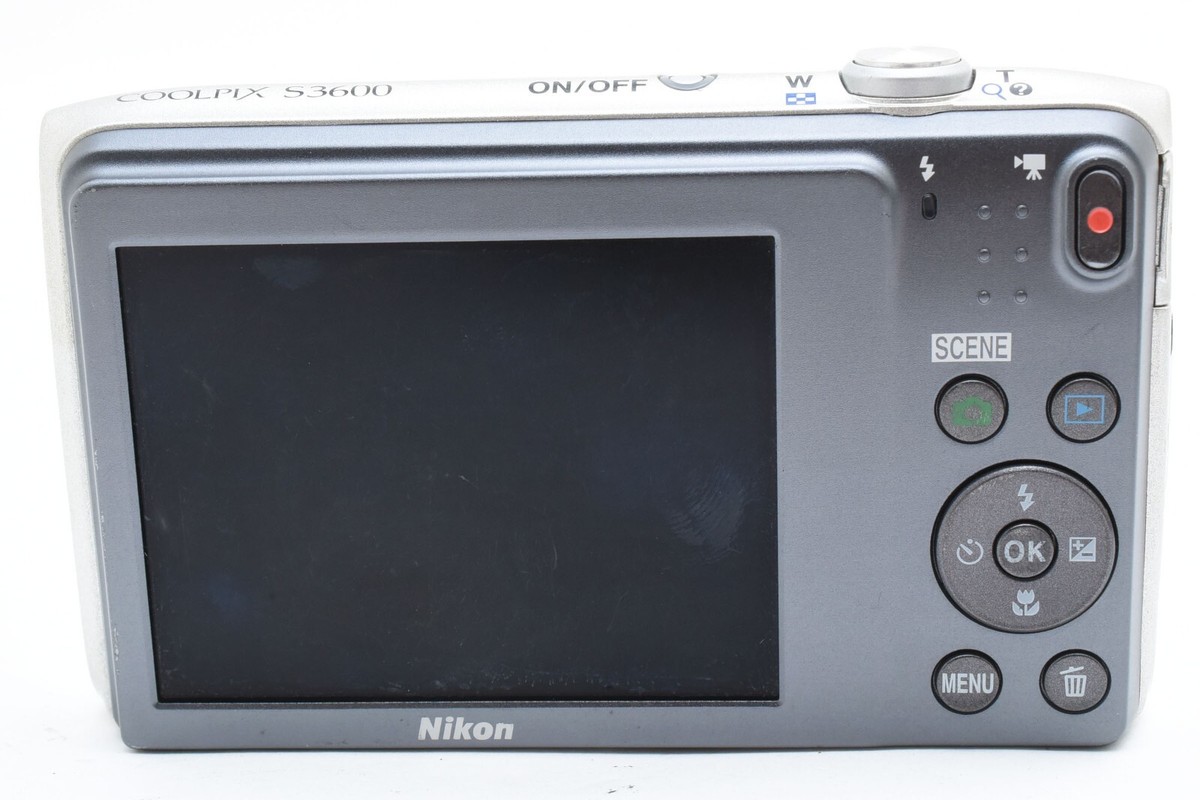 Nikon COOLPIX S3600 シルバー 美品 Nikon COOLPIX S3600 20.1MP Digital Camera - Silver for sale