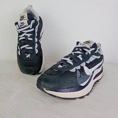 Nike x Sacai Vaporwaffle Black / White Sneakers Size 6.5 US Nike x Sacai Vaporwaffle Black / White Sneakers Size 6.5 US