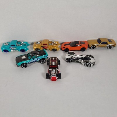 2022 ZURU METAL MACHINES 1:64  Set Of 7 Classic Cars