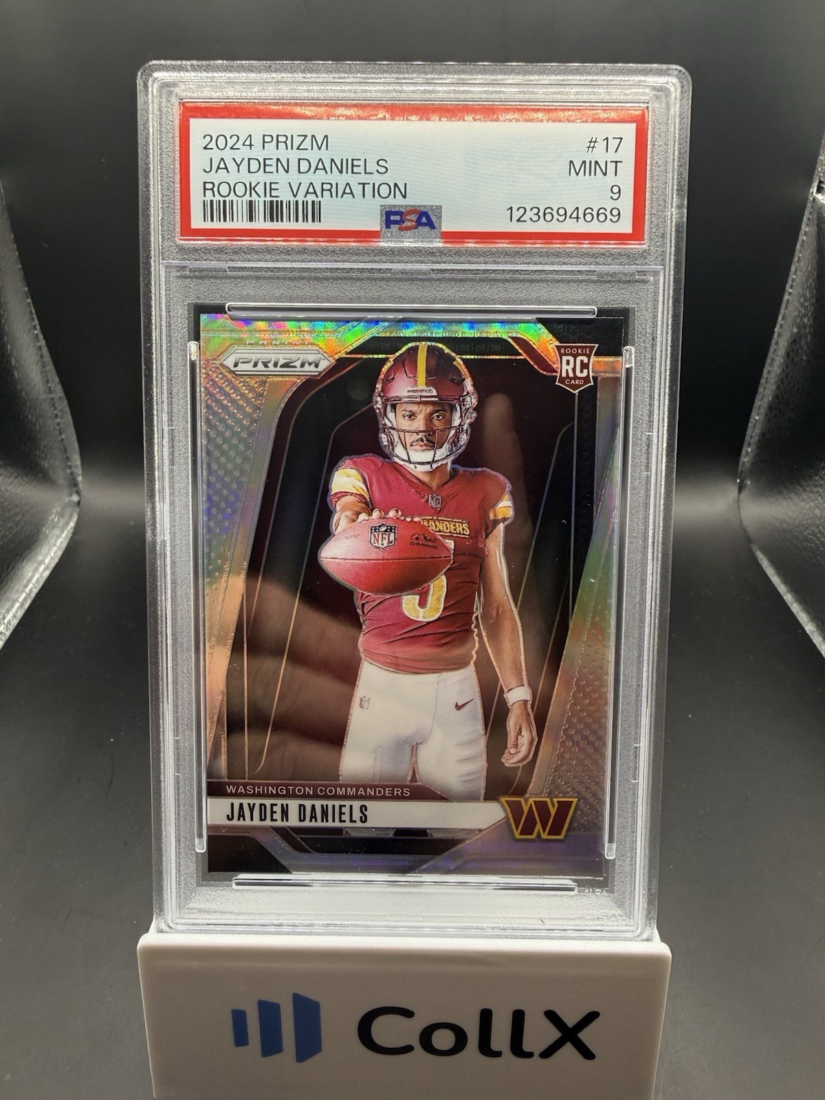2024 Panini Prizm Jayden Daniels Rookie Variations RC Silver VAR #17 PSA 9