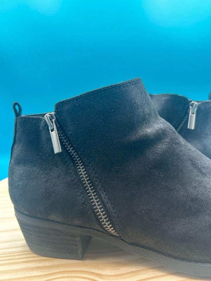 Carlos by Carlos Santana Brie Ankle Bootie Women's Sz 9.5M Black Suede Side Zip - Image 4 of 4