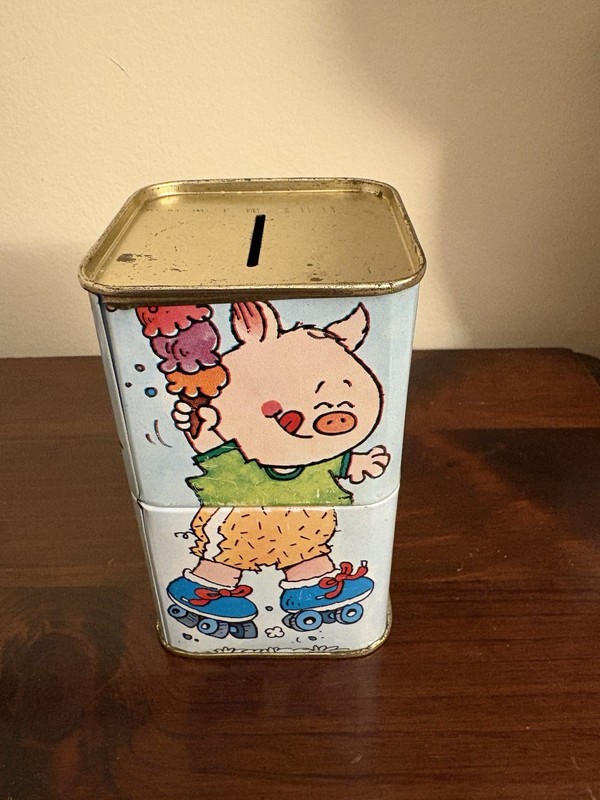 Vintage Jasco Piggy Bank Tin Secret Coin Compartment Pigs Hong Kong Twists