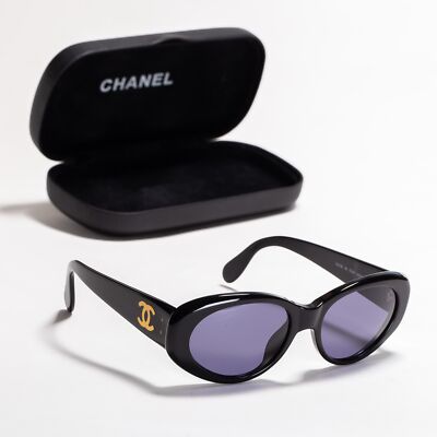CHANEL Vintage Cat Eye Sunglasses 05974 Runaway Black Lens