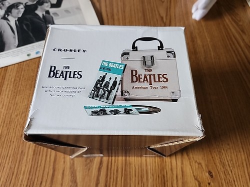 The Beatles 2024 Record Store Day sealed 3" record box + ‘The Beatles 1st Visit - Picture 5 of 14