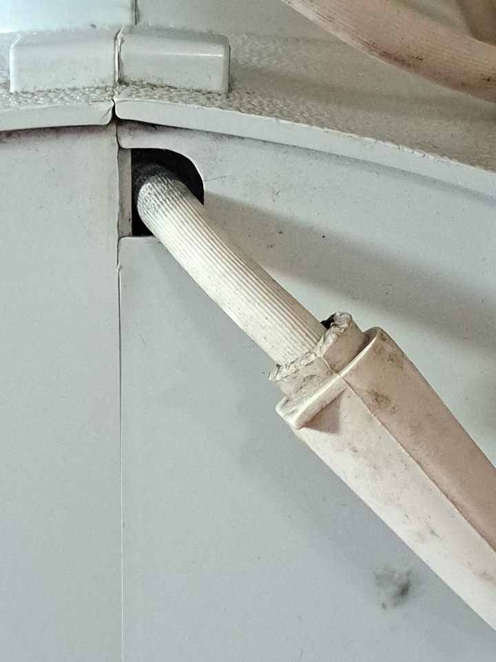 Vintage Hoover PortaPower S1049022 QS Quiet Series Portable Vacuum