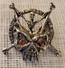 Real Metal Jewelry Skull With Red Eyes and Skeleton Pin JPI 2000