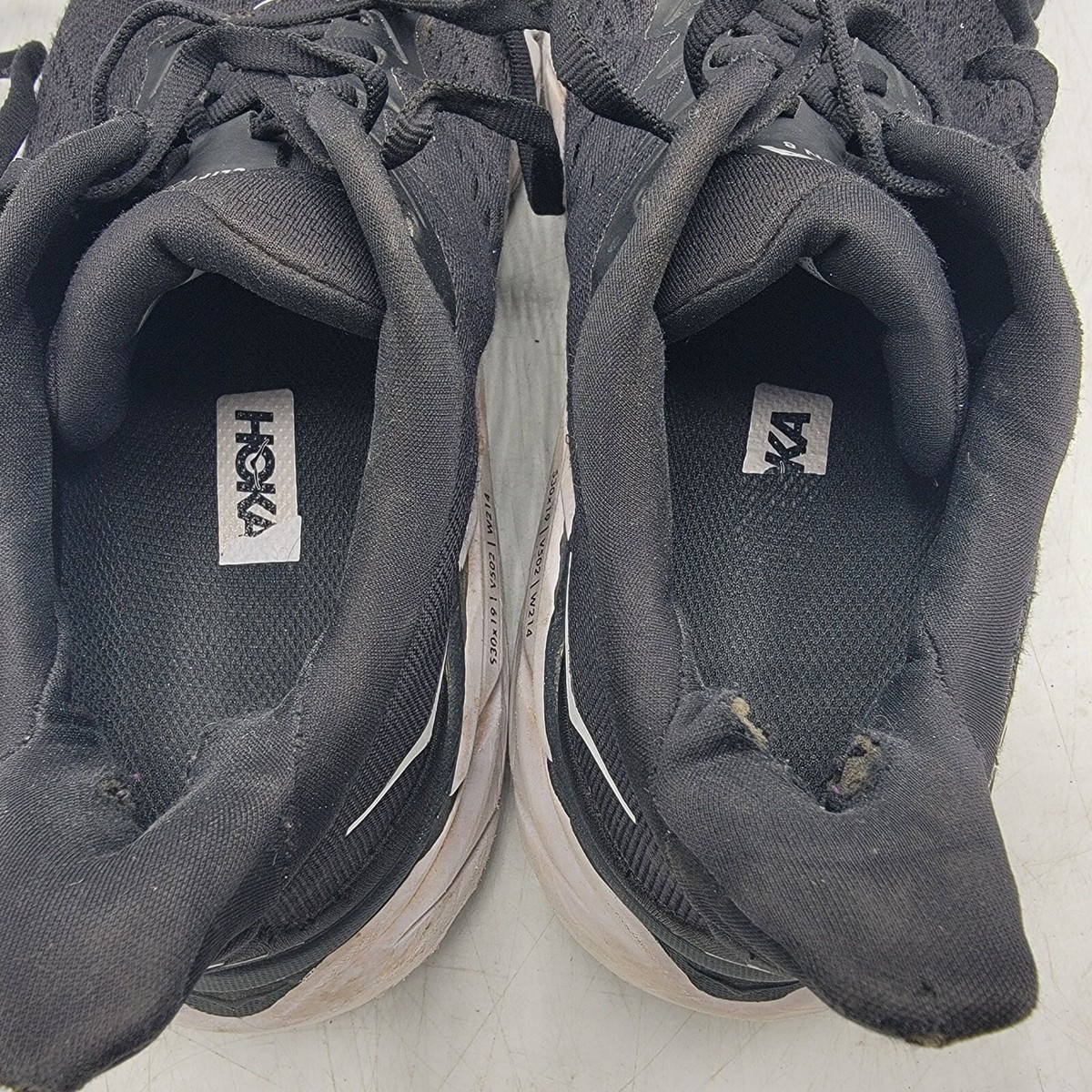 Hoka One One Clifton 8 Womens 9 B Black Athletic Shoes  display picture 1