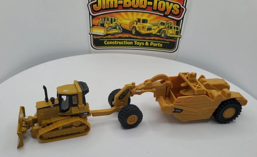 Caterpillar Scraper In Vintage Manufacture Diecast Construction