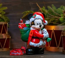 Disneyland Disney Parks 2025 Santa Mickey Christmas Holiday Sipper Cup