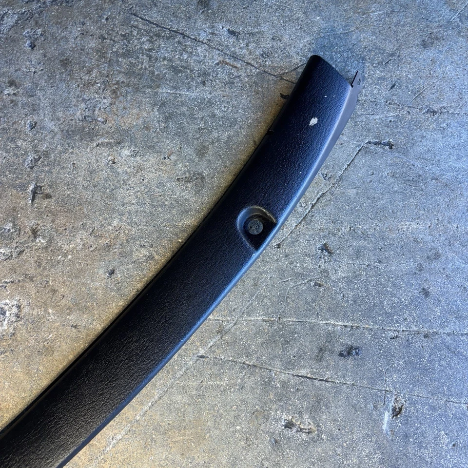 1995-1999 MITSUBISHI ECLIPSE RIGHT PASSENGER SIDE TRIM COVER MOLDING OEM - Image 3 of 4