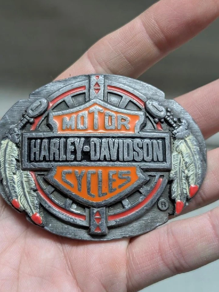 De colección Hecho en EE. UU. HARLEY DAVIDSON Hebilla de Cinturón NATIVO AMERICANO INDIO Motocicleta Foto 2 de 4