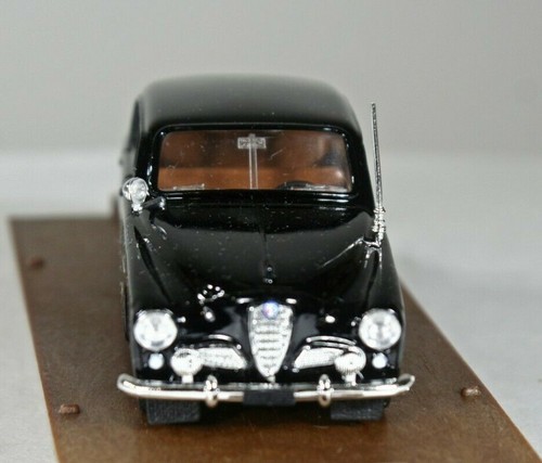 1:43 BRUMM ORO 1950 Alfa Romeo Police 1900 1950 Milano (Black) Diecast - Picture 5 of 7