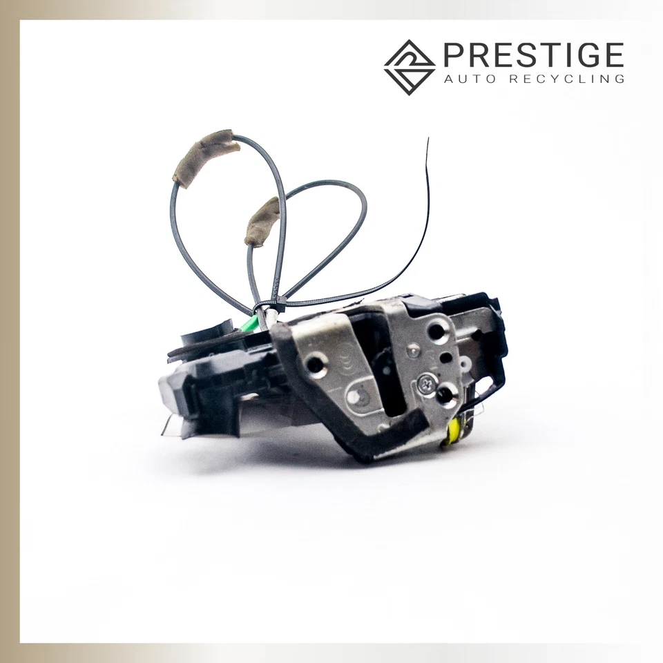 Actuador de cierre de puerta delantero derecho Toyota Corolla Camry 2007-2012 69030-06210 Foto 3 de 4