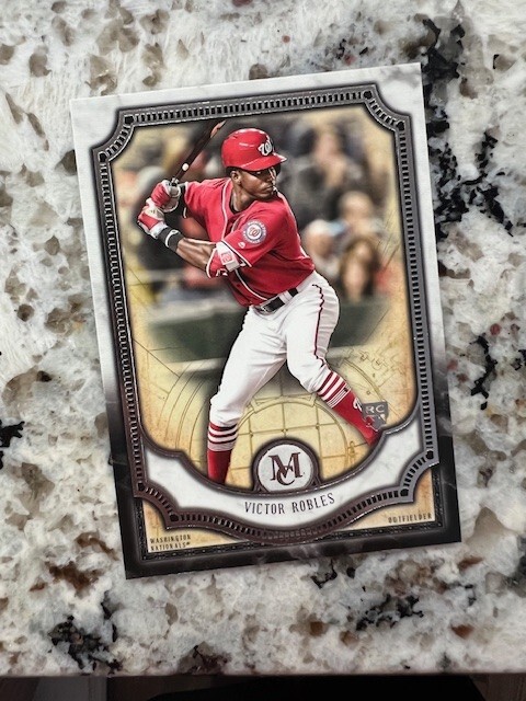 2018 TOPPS MUSEUM COLLECTION CARD WASHINGTON NATIONALS VICTOR ROBLES #95