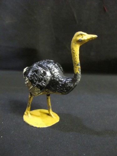 Figurine En Plomb – Aigle – Cirque Ou Animaux Sauvages – Échelle 1:32 – Occasion