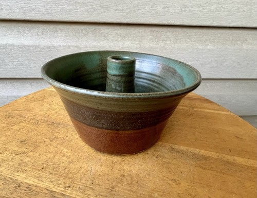 Tessem Pottery Teal Rust Drip Speckled Art Pottery Bundt Baking Dish 6.5" Signed