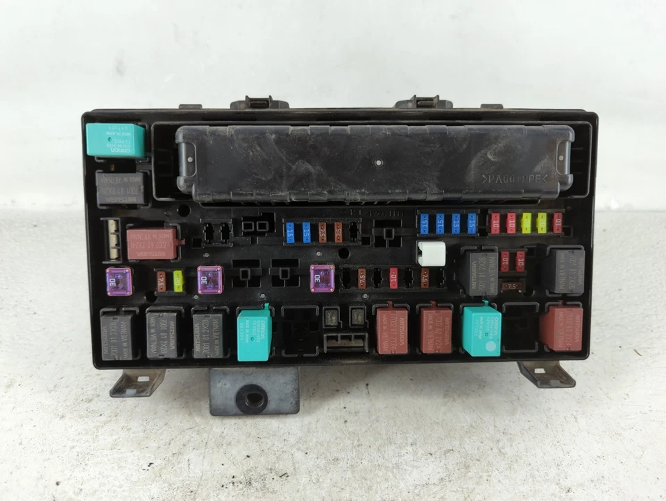 Módulo de relé de caja de fusibles Acura Mdx 2014-2016 Tz5-a010-a0 TKQW3 Foto 2 de 4