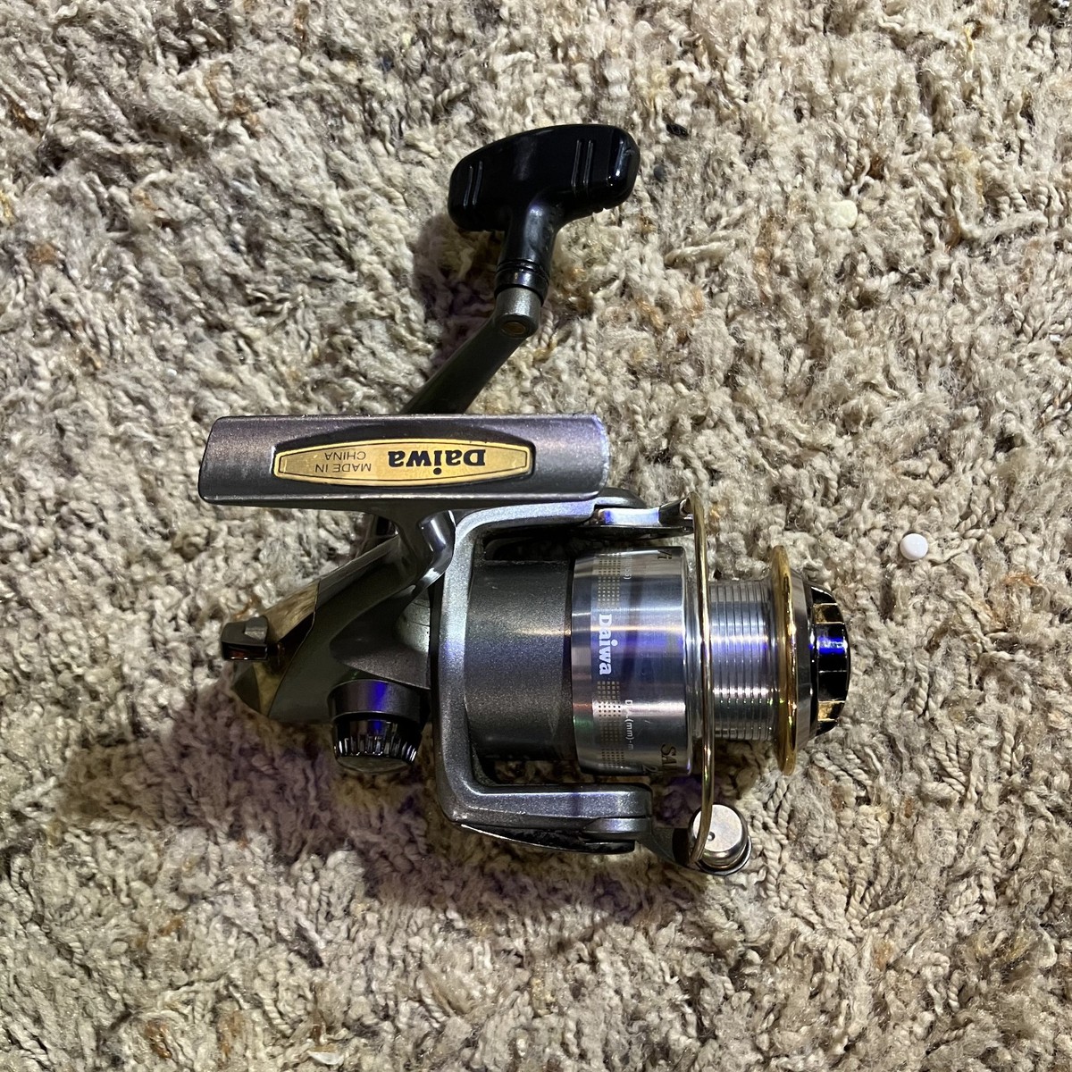 Daiwa Samurai 2500 Spinning Reel 8lb/ 170yd 7BB | eBay