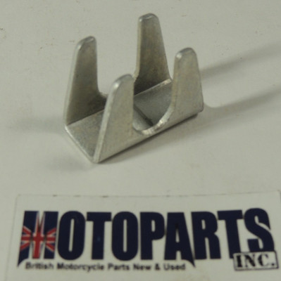 Brake Adjuster Cage, Conical Fr., Triumph TR6/T120/T150 & BSA A65/A75 (37-3715)