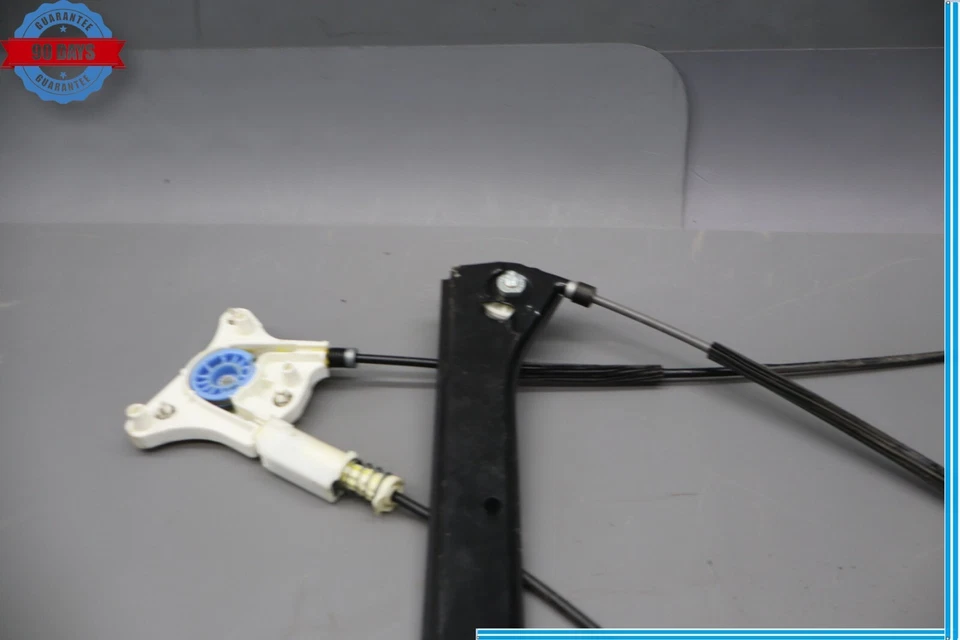 03-09 Mercedes W209 CLK350 CLK500 Front Right Side Window Regulator Motor - Image 4 of 4