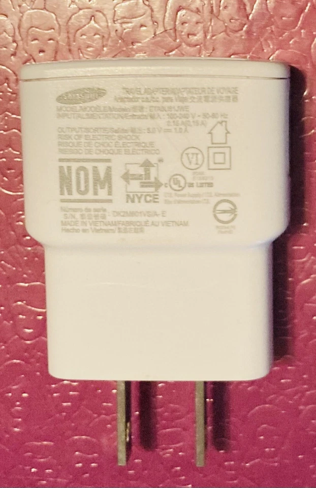 Зарядное устройство от оригинального производителя Samsung ETAOU61JWE - Изображение 4 из 4