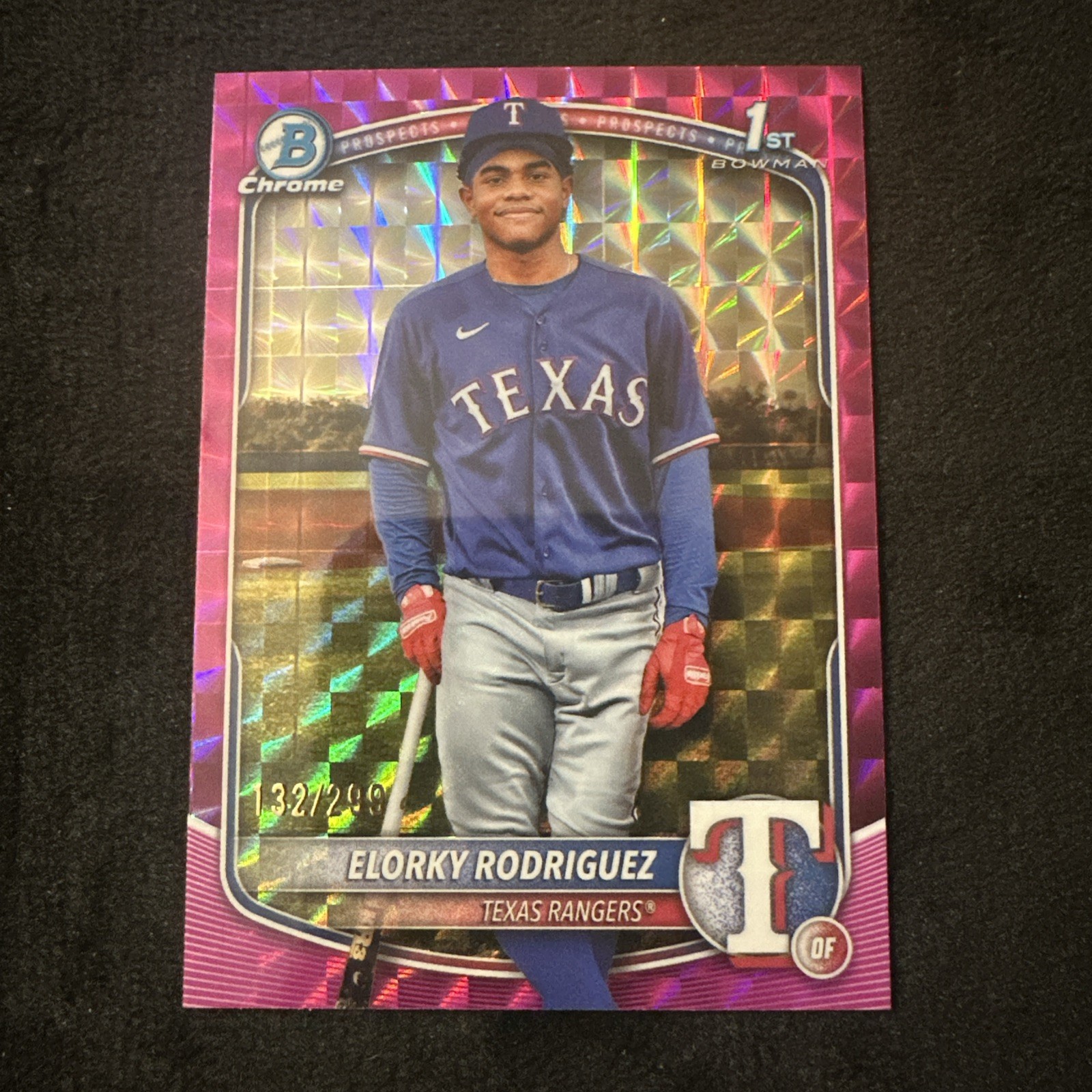 2025 Bowman Chrome Prospect 1st Elorky Rodriguez Rangers Fuschia Geometric /299